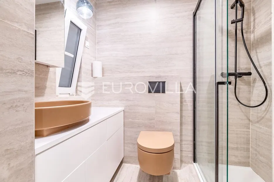 zagreb, masarykova, luksuznan dvosoban stan 52 m² - slika 7