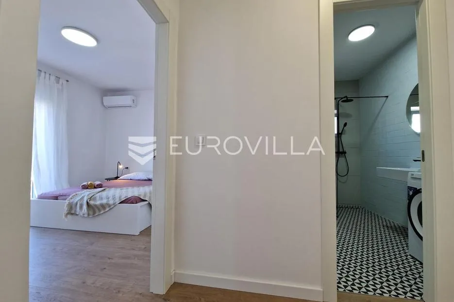 makarska, komforan dvosoban stan površine 86 m² - slika 12