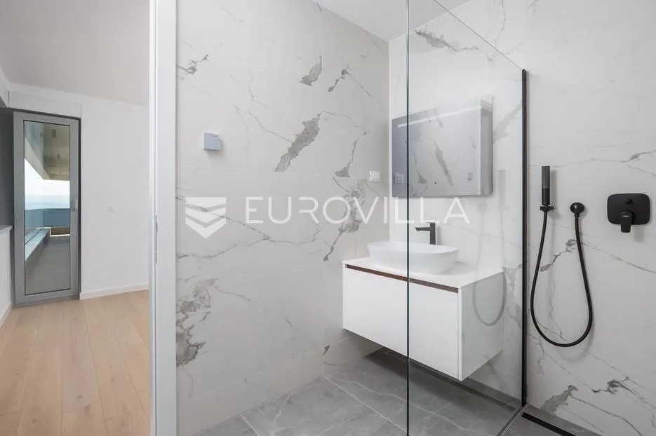 opatija, centar, prekrasan trosoban u novogradnji s pogledom na more nkp 110.54 m2 - slika 11