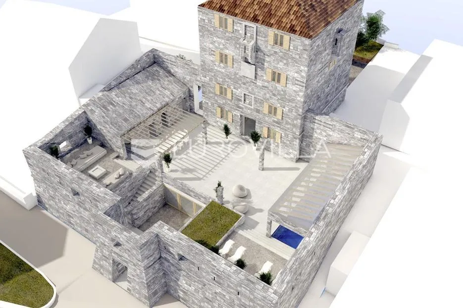 Hvar, Sućuraj, Fortica, povijesno zemljište prvi red uz more, 700 m²