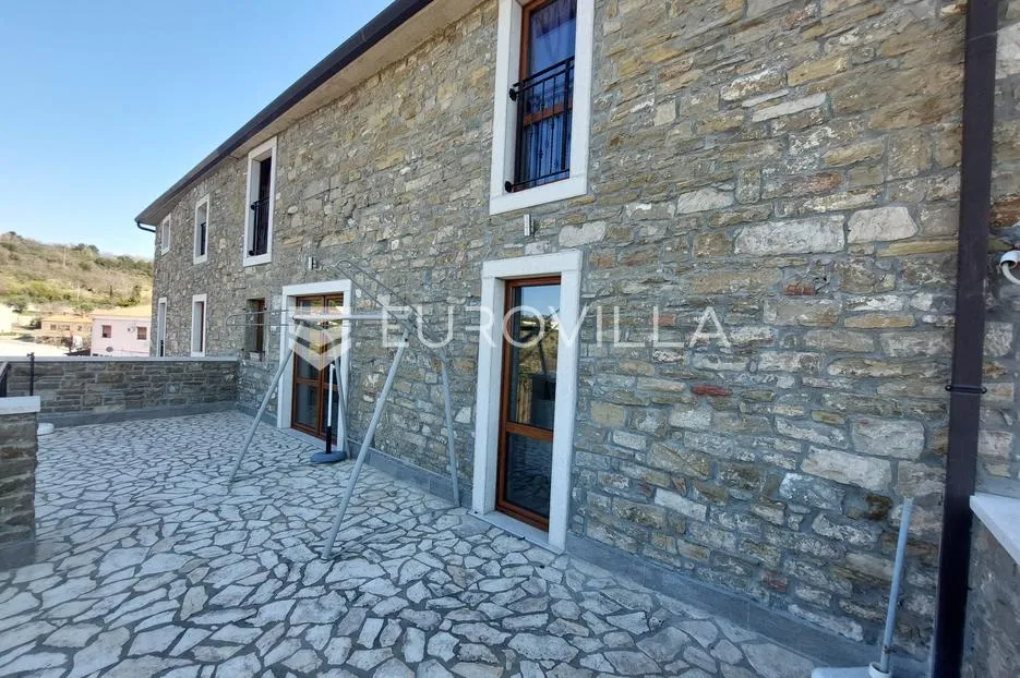 istra, buje, kuća u nizu, 187 m² - slika 4