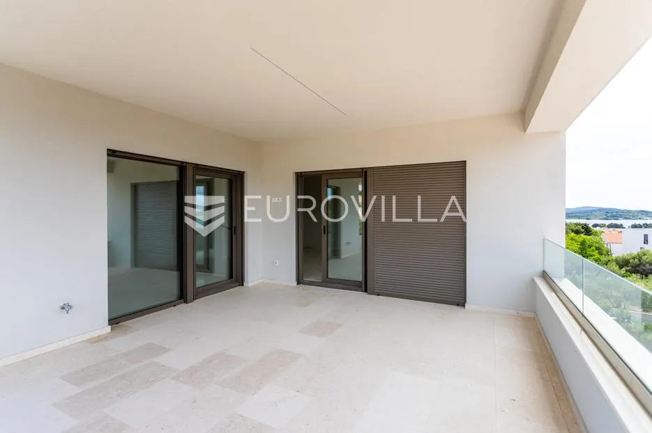 vodice, novogradnja, moderan trosoban stan s pogledom na more, 125,48 m², s7 - slika 2
