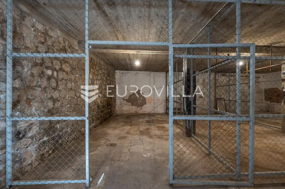stari grad dubrovnik, najam, skladište na odličnoj poziciji - slika 5