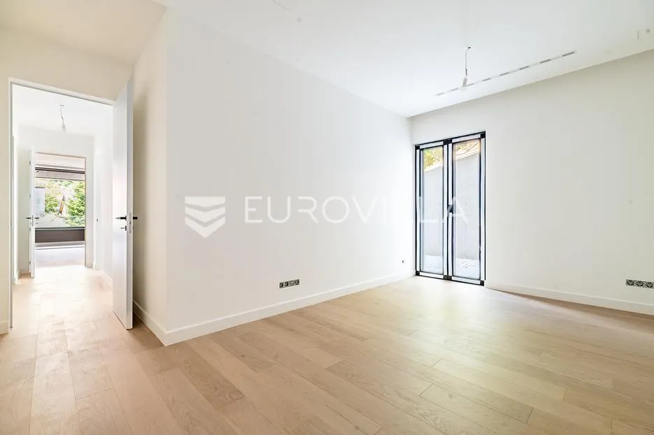 tuškanac, kraljevec, četverosoban stan na 1. katu 193 m² novogradnja - slika 4