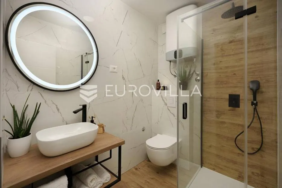 istra, rovinj, predivan stan od 50 m² u centru grada - slika 9