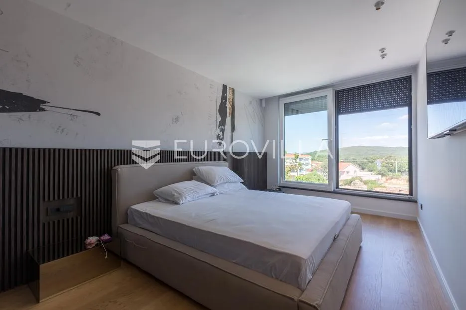 istra, rovinjsko selo, moderna novogradnja 222m2 s bazenom - slika 8