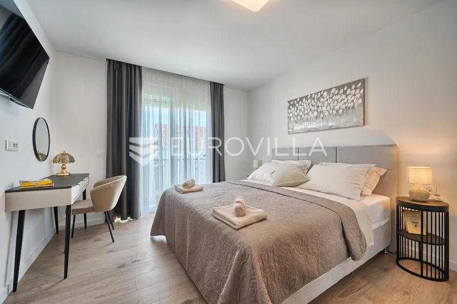 kaštel novi, novoizgrađena vila za dugoročni najam - slika 21