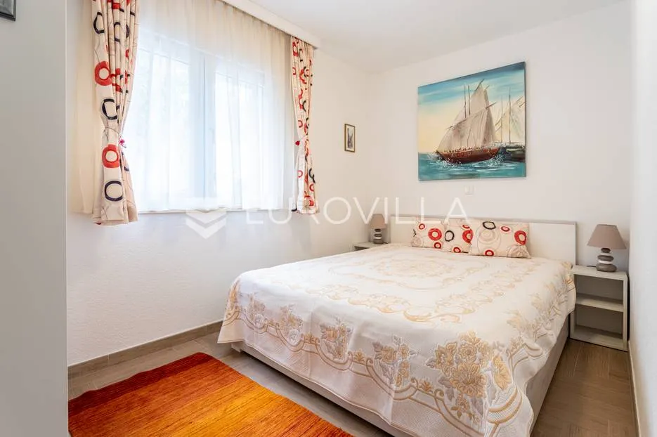 trogir, okrug gornji, prekrasna vila s pogledom na more - slika 21