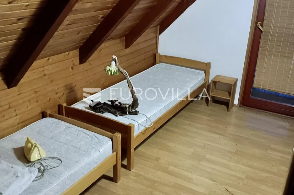 plitvička jezera, rudanovac, iimanje s tri objekta i bazenom u blizini nacionalnog parka - slika 7
