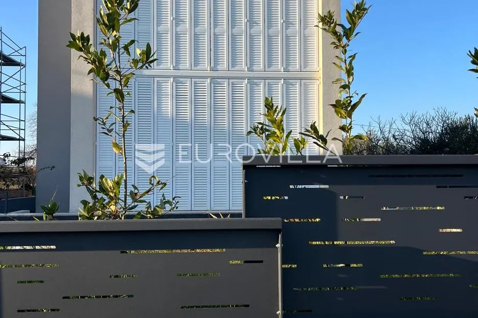 zadar, sukošan, luksuzna vila s liftom i pogledom na more - slika 35