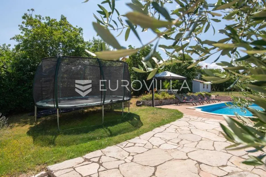 rakalj, predivna, prostrana villa s bazenom i velikom okućnicom, 452 m² - slika 6