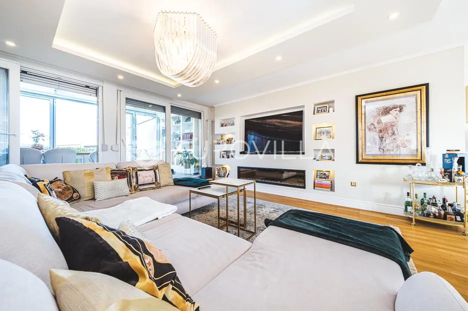 zagreb vrbani iii luksuzan penthouse prvi red do jezera - slika 3