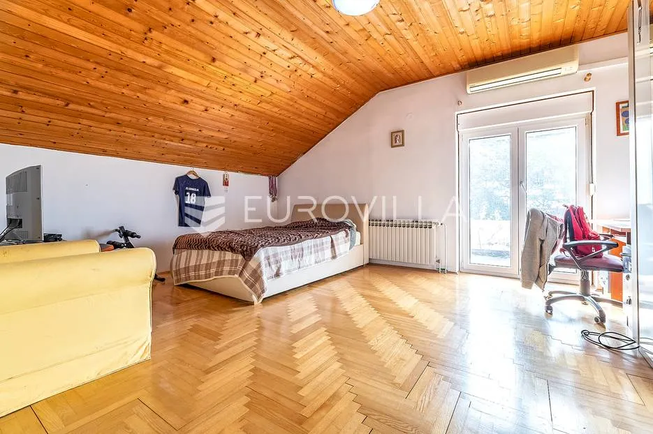 vrhovec, vidovčica funkcionalna kuća 433 m² - slika 6