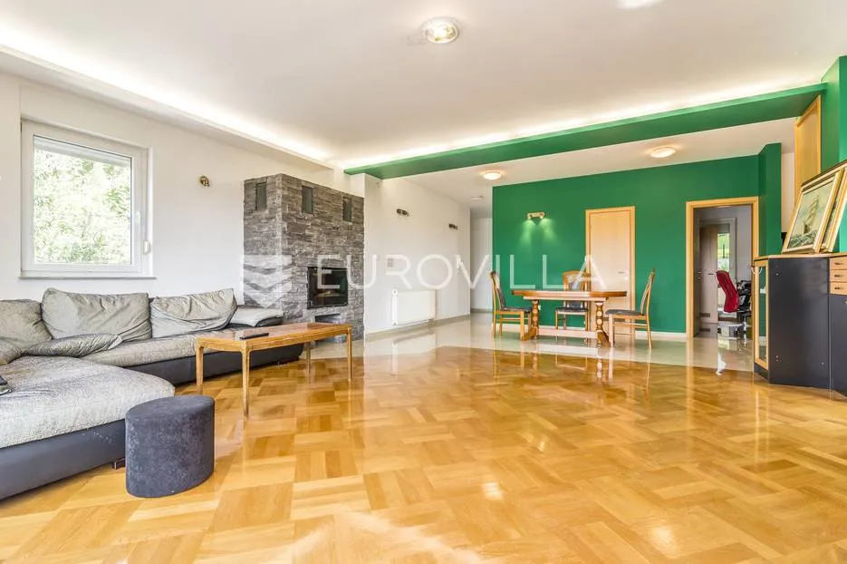 perjavica, dvosoban penthouse 100 m2 s prekrasnim pogledom - slika 3