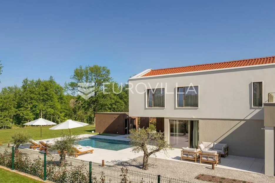 istra, labin, vrhunska moderna villa b, grijani bazen 48 m², 2402 m² uređene okućnice - slika 62