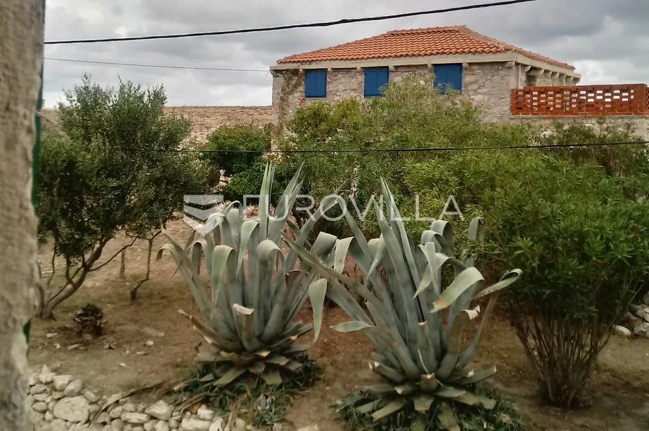 vele srakane, kamena kuća, prvi red do mora, privatna plaža, otok, prilika - slika 13