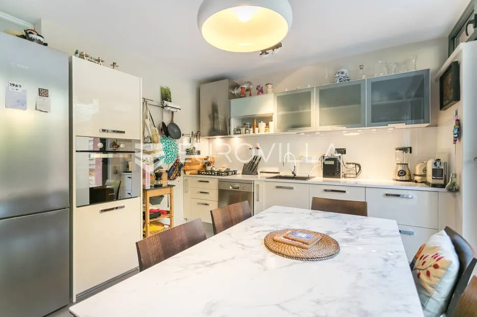 zagreb mlinarska luksuzna dvojna kuća, stan na parceli 350 m² - slika 5