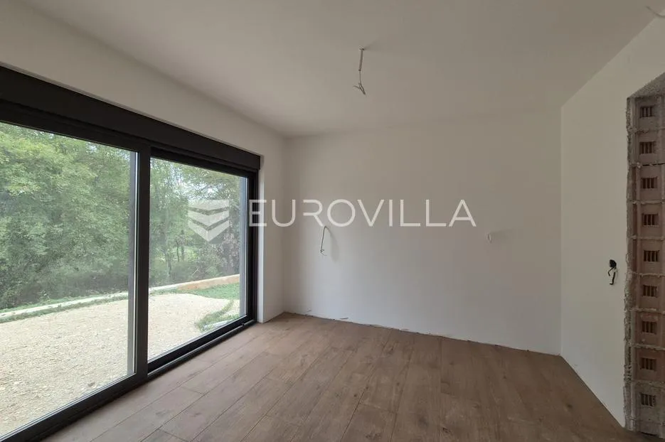 istra, veleniki, kamena vila s bazenom - slika 40