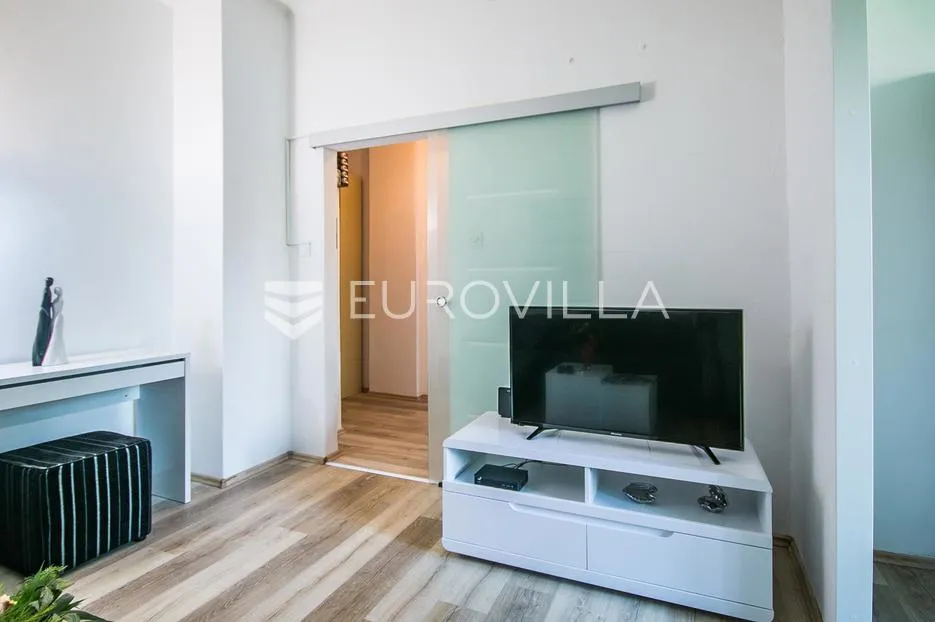 rijeka, stan u strogom centru grada, 51,62 m² - slika 2