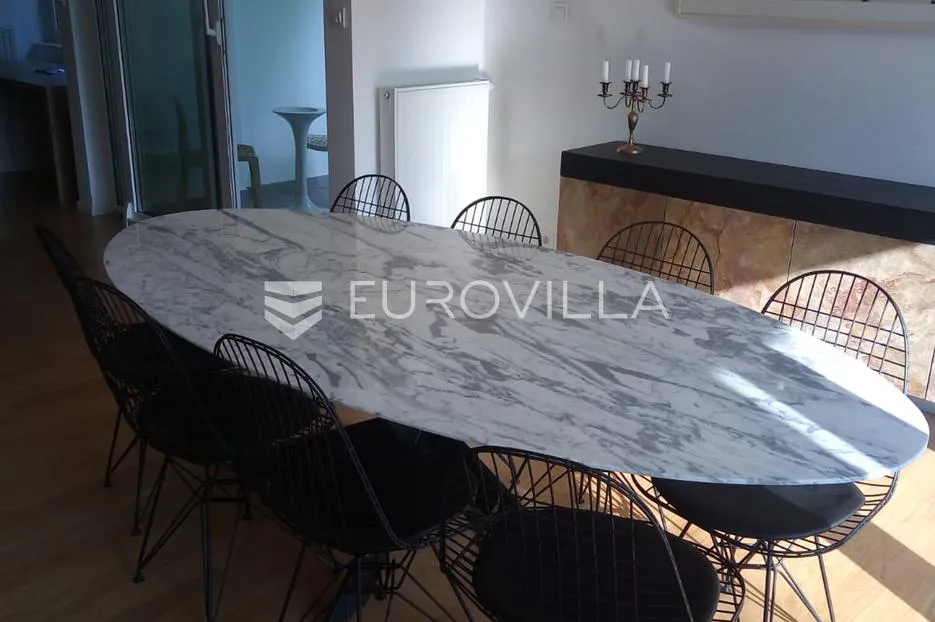 ravnice prekrasan namješten četverosoban stan 120 m² - slika 15