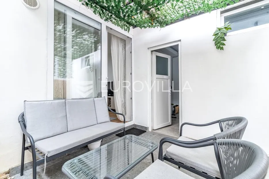 zagreb, vrapče, prekrasan trosoban stan 61 m² - slika 9