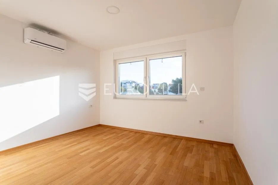 grebaštica, novogradnja, prekrasan jednosoban stan, 61,67 m² - slika 6