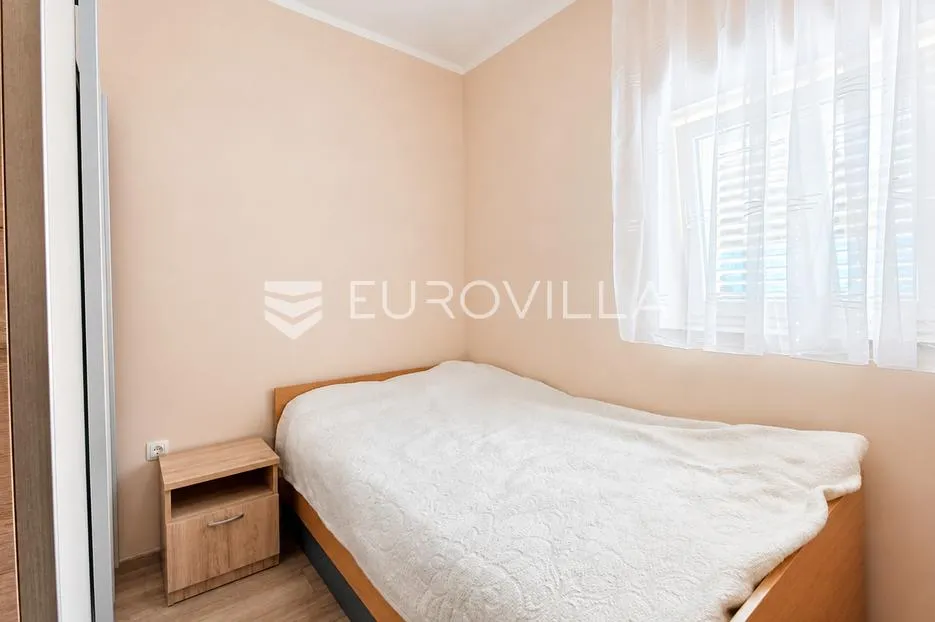 zadar, privlaka, dvojna kuća s dva stana, 140 m od mora - slika 5