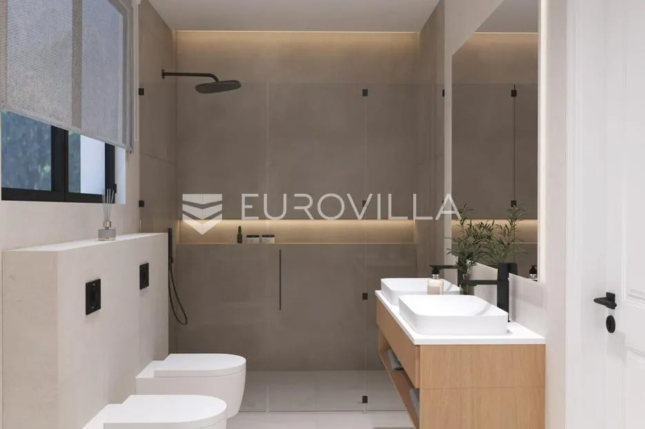 istra, premantura, penthouse s prostranom terasom i otvorenim pogledom na more - slika 9
