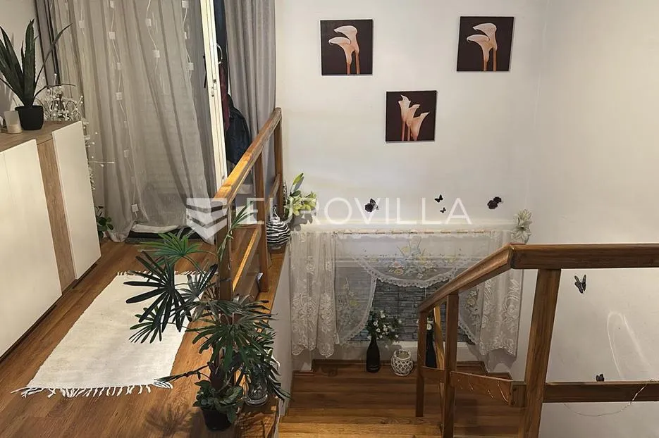 oriovac, obiteljska kuća s okućnicom i garažom, odmah useljiva - slika 14
