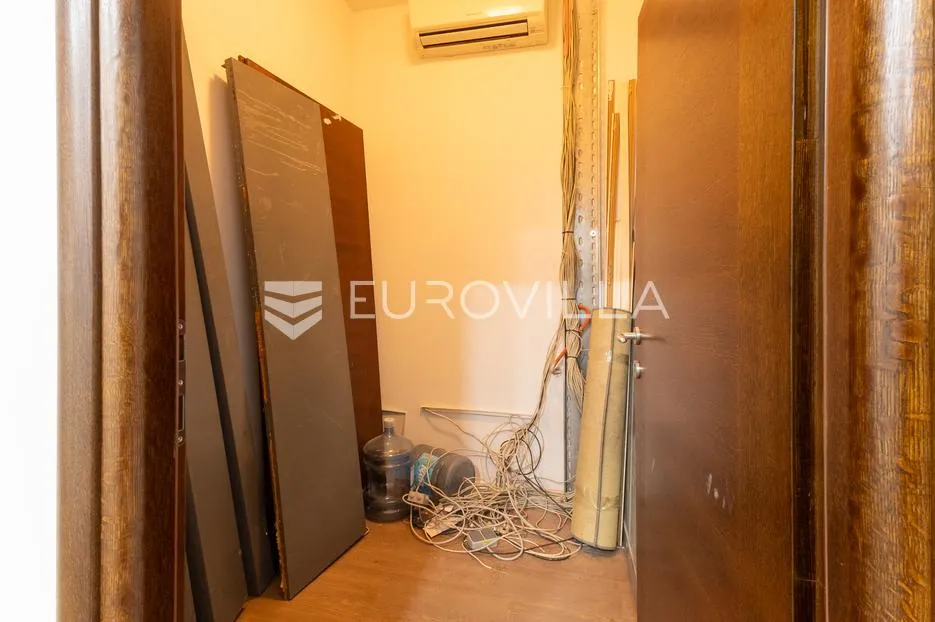 slavonski brod, poslovni prostor 250,14 m² centar - slika 14