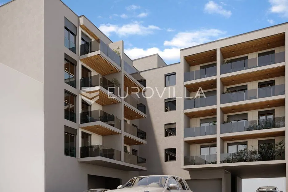 pula, prekrasan četverosobni stan g1, nkp 130,31m2, centar grada - slika 10
