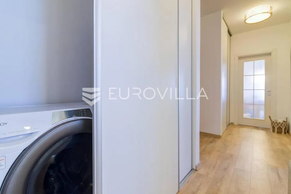 senj, dvosoban stan 62 m² s pogledom na more, udaljen od plaže 80 m - slika 15