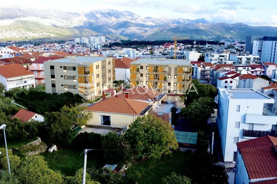 split, visoka, novogradnja, dvosoban stan na prvom katu - slika 7
