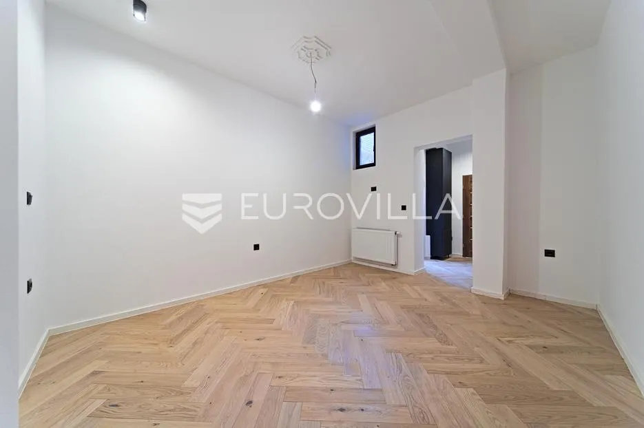 osijek, centar, prodaje se uređen stan površine 69 m² - slika 12