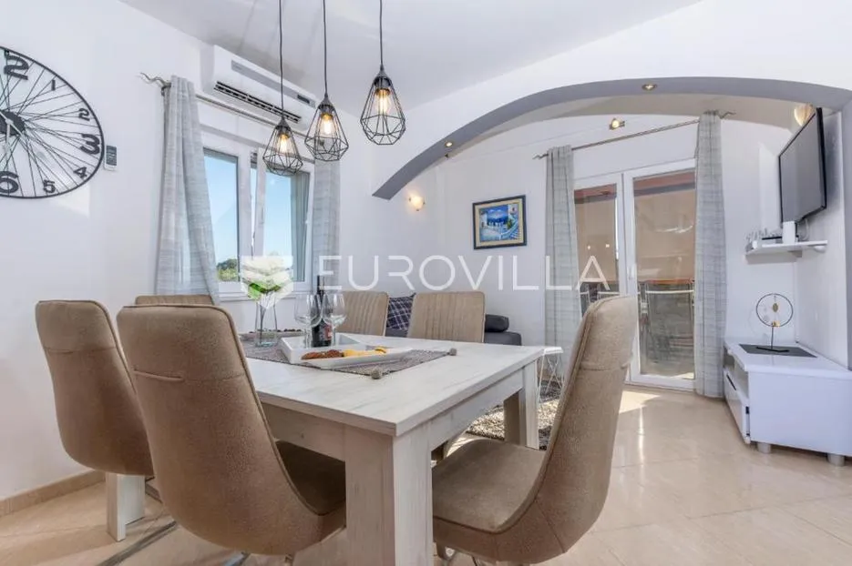 zečevo rogozničko, prekrasna apartmanska kuća s bazenom, 236 m² - slika 6