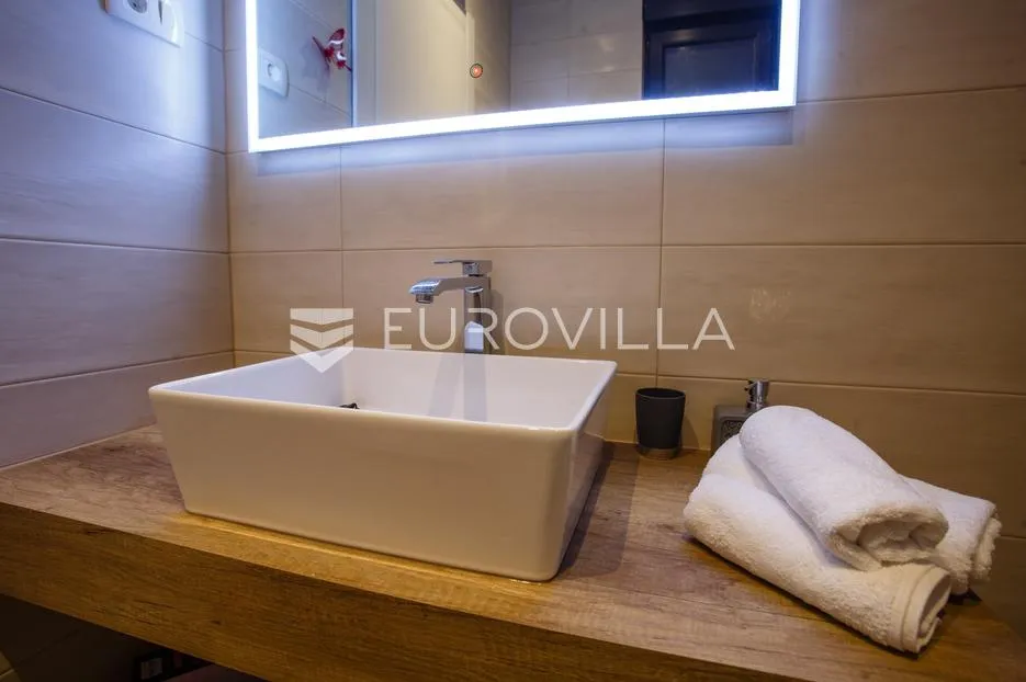 kaštela, kaštel stari, jedinstvena vila s veličanstvenim pogledom - slika 27