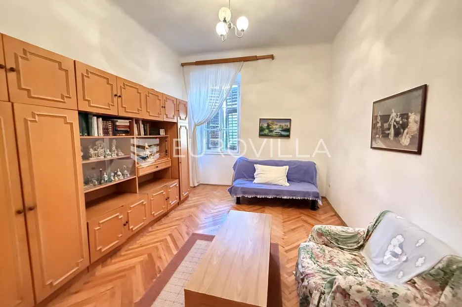 pula, veruda, prostrani stan za adaptaciju na top lokaciji, 126.50 m² - slika 13