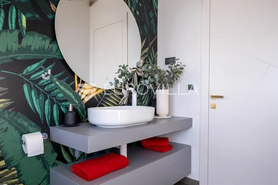 opatija, prekrasan penthause 228 m² s besprijekornim pogledom - slika 32