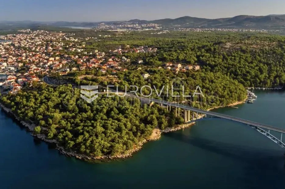 Brodarica, građevinsko zemljište površine 5270 m² - Brodarica, Šibenik