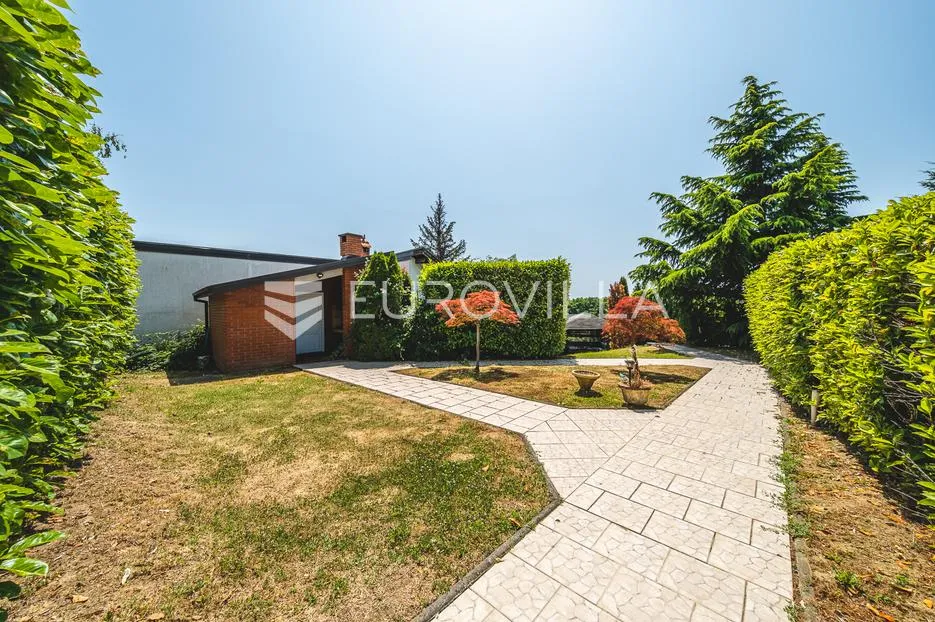 zagreb, remete, predivan četverosoban stan površine 176 m² - slika 34
