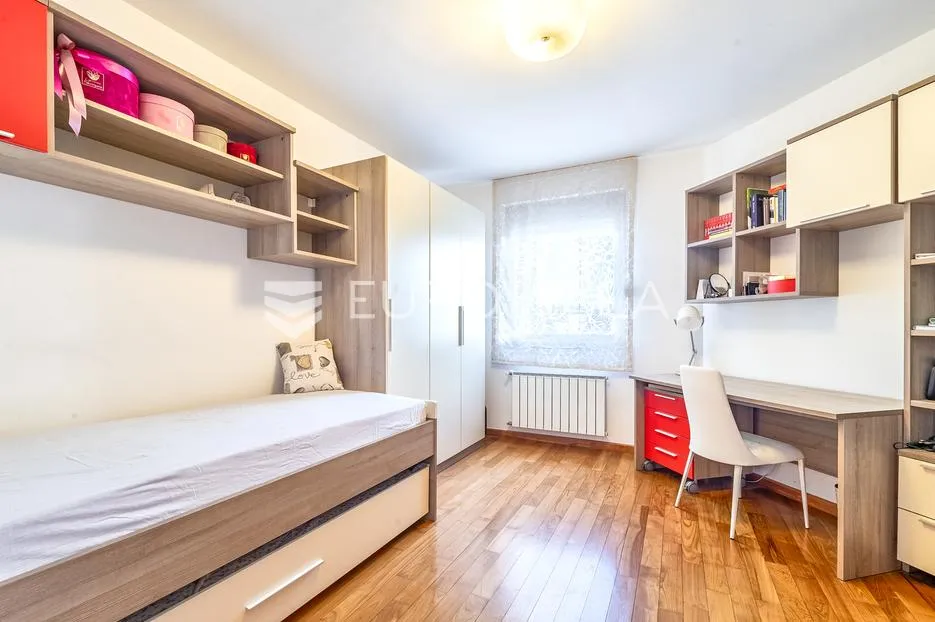 zagreb, ravnice, prekrasan peterosoban stan s garažom, neto korisne površine 115 m² - slika 6