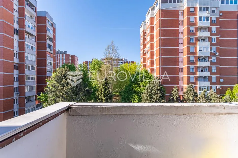 varaždin, bronx, 69 m², 2 spavaće sobe, odmah useljiv - slika 8