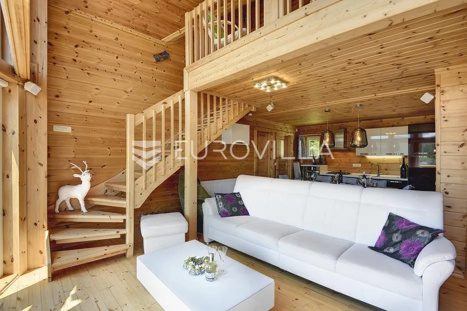 mrkopalj, prekrasna drvena kuća 150 m2 u srcu gorskog kotara - slika 9
