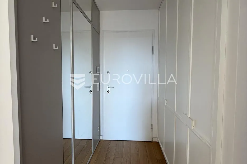 zagreb, vmd heinzelova, luksuzan trosoban stan 94 m², 2 parkinga - slika 11