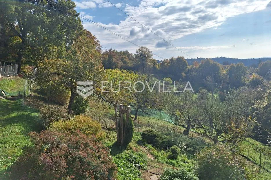 krašić, kuća 230 m2, 7215 m2 zemljišta - slika 17