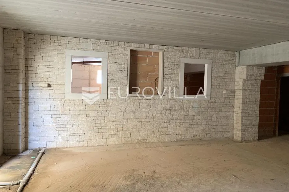 istra, novigrad, skladišni prostor 621 m² na izvrsnoj lokaciji - slika 6