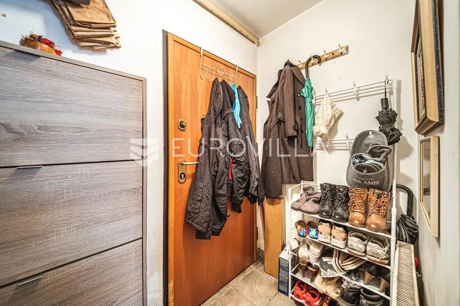 zagreb, vukomerec, funkcionalan trosoban stan 55 m² s parkirnim mjestom - slika 7