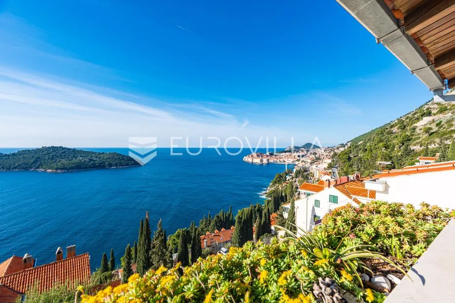 dubrovnik, prostran trosoban stan s balkonom i pogledom - slika 2