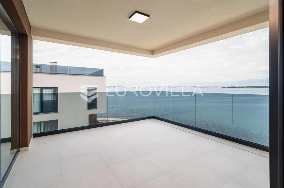 zadar, privlaka, luksuzni dvosoban stan 1. red do mora, 114,01 m² - slika 4