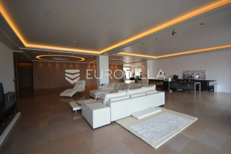 zagreb, luksuzan, moderan, trosoban penthouse nkp 340 m2 + 3 gpm - slika 3